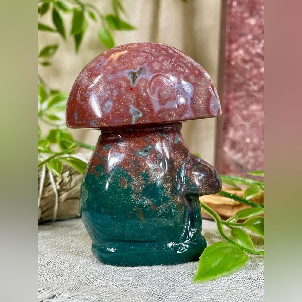 2431 Ocean Jasper Mushroom Crystal Carving - Picture 9 of 10